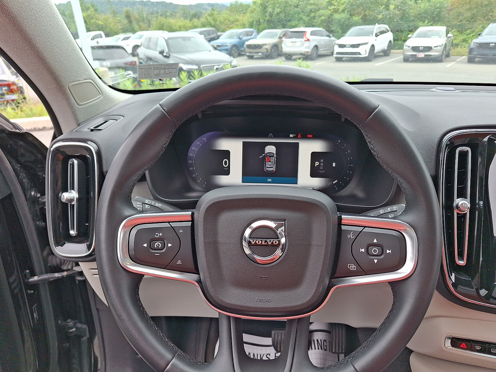 Certified 2023 Volvo XC40 B5 Plus w/ Climate Package AWD/4WD image 18