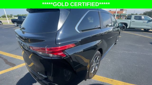 Certified 2025 Toyota Sienna Platinum AWD/4WD image 2