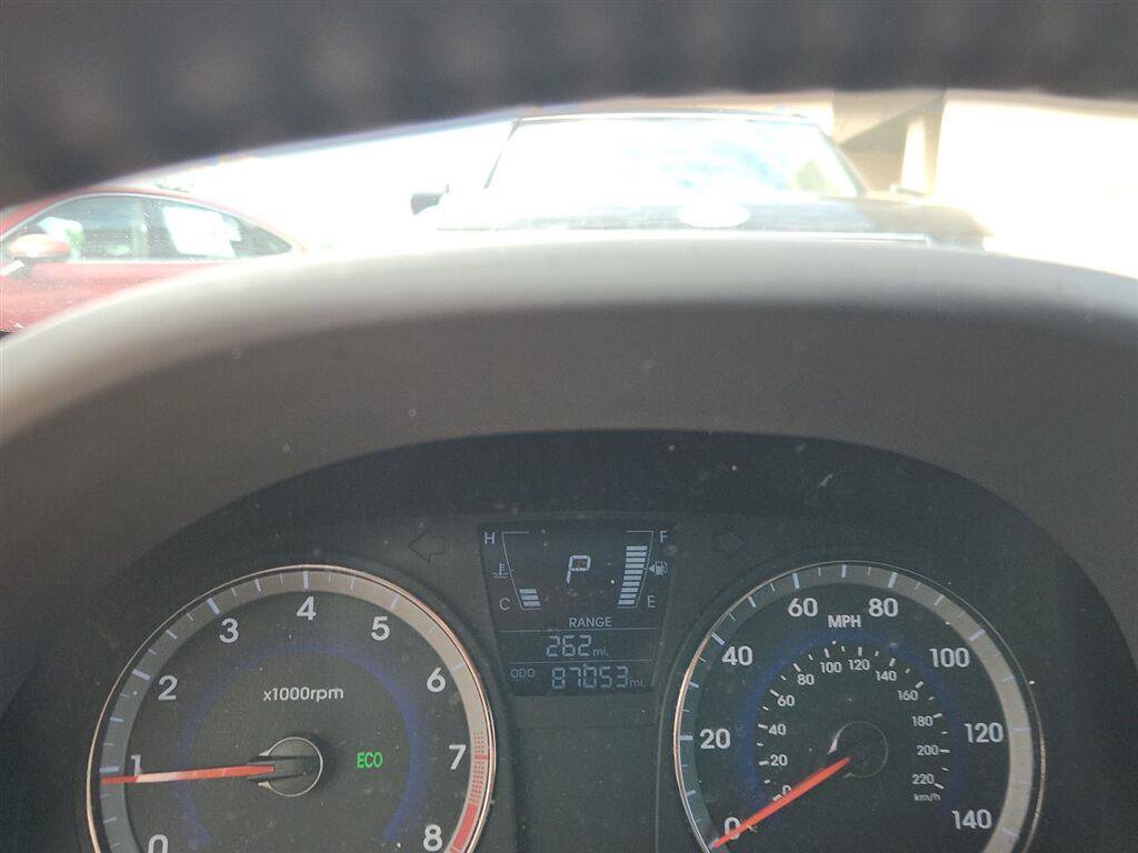 Used 2014 Hyundai Accent SE FWD image 15