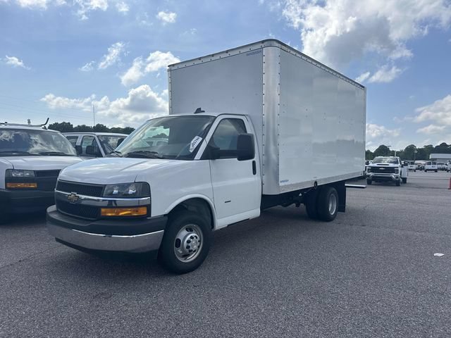 New 2024 Chevrolet Express 3500 w/ Power Convenience Package RWD image 2