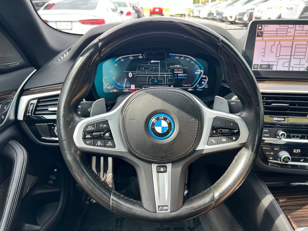 Used 2022 BMW 530e xDrive w/ Premium Package AWD/4WD image 37