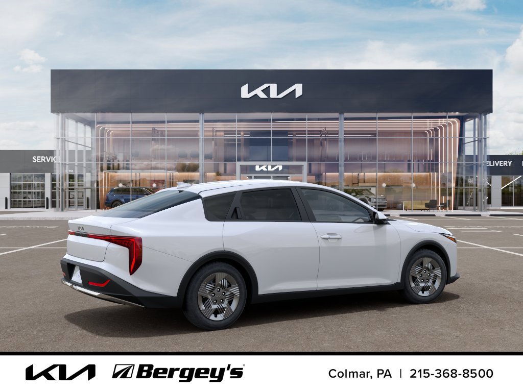 New 2026 Kia K4 FWD image 8