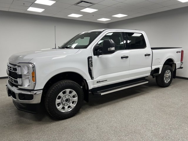 Used 2023 Ford F350 XLT image 5