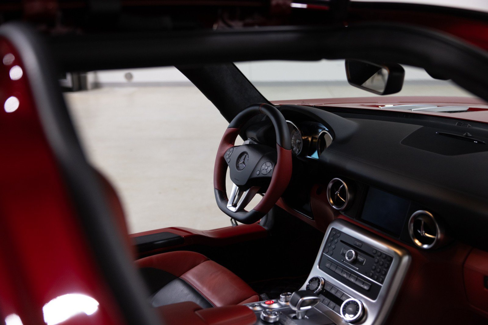 Used 2012 Mercedes-Benz SLS AMG Coupe image 31