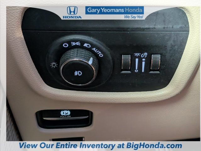 Used 2021 Jeep Grand Cherokee L Limited w/ MOPAR Finishing Package AWD/4WD image 27