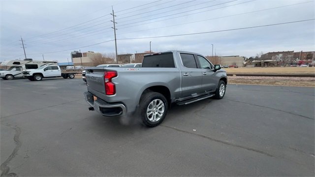 Used 2023 Chevrolet Silverado 1500 LTZ image 8