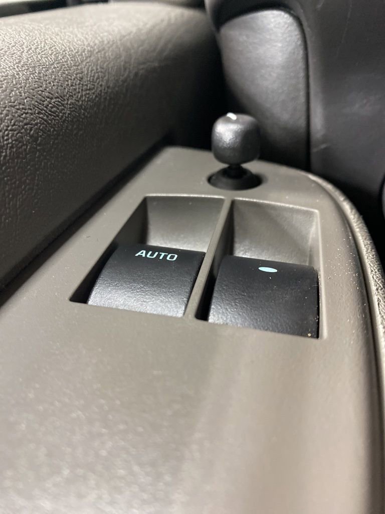 Used 2024 GMC Savana 2500 w/ Driver Convenience Package image 23