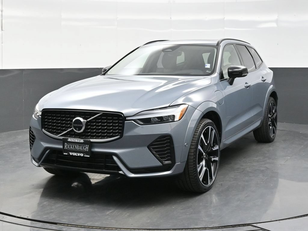 Used 2024 Volvo XC60 T8 Ultimate AWD/4WD image 2
