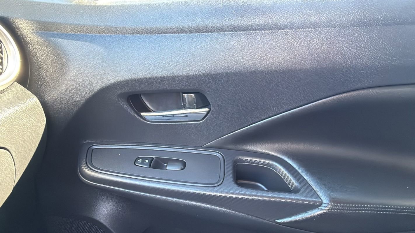 Used 2020 Nissan Versa SV image 19