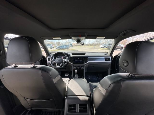 Used 2023 Volkswagen Atlas Cross Sport SEL Premium R-Line image 25