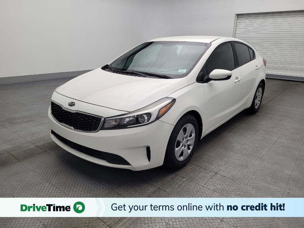 Used 2017 Kia Forte LX image 1
