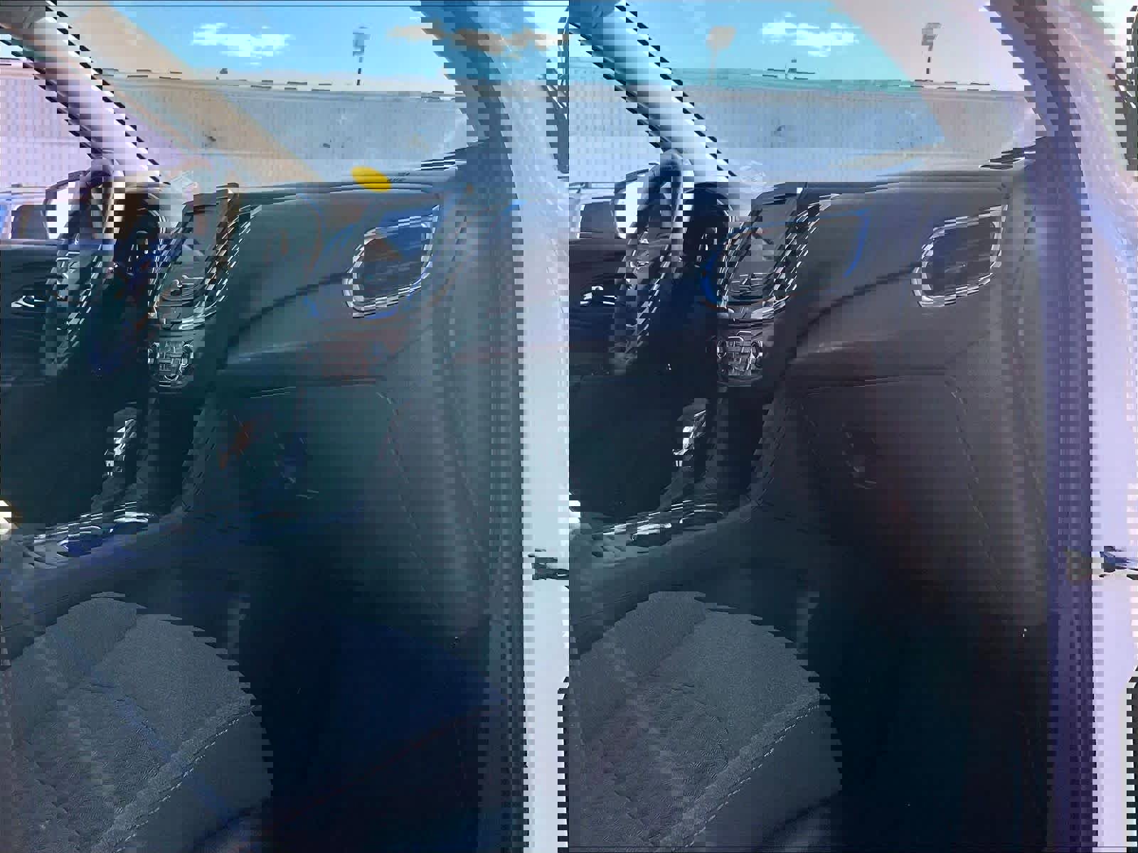 Used 2022 Chevrolet Equinox LT AWD/4WD image 14