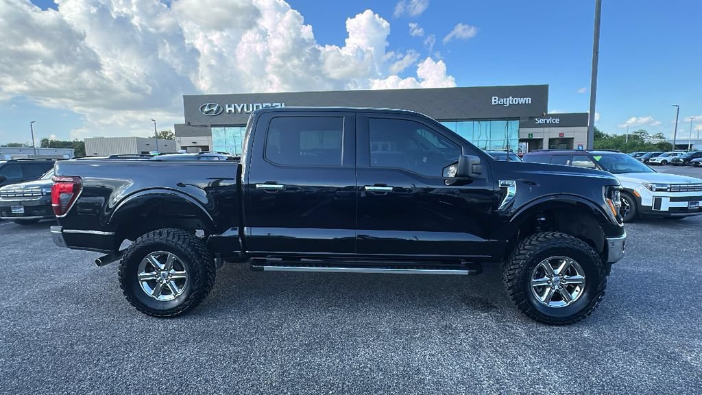 Used 2025 Ford F150 XLT w/ Equipment Group 301A Standard RWD image 16