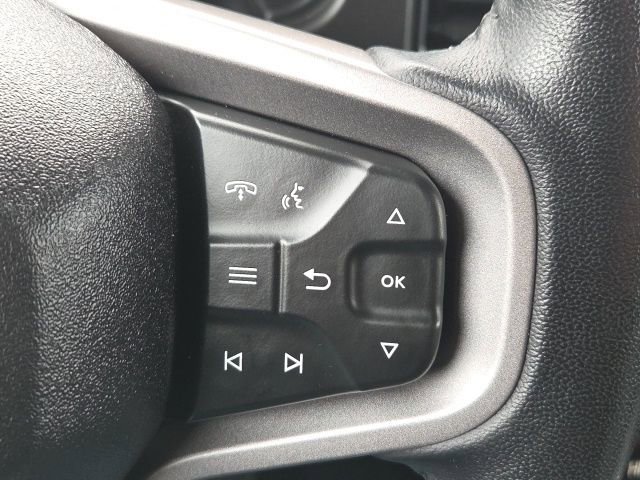 Used 2023 Ford Bronco Everglades image 37