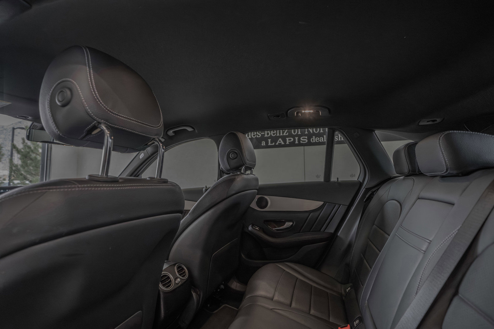 Used 2021 Mercedes-Benz GLC 300 GLC 300 image 26