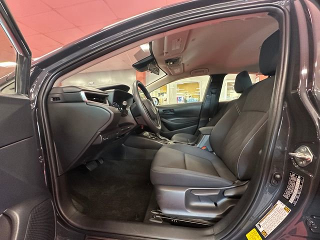 Certified 2025 Toyota Corolla LE FWD image 11