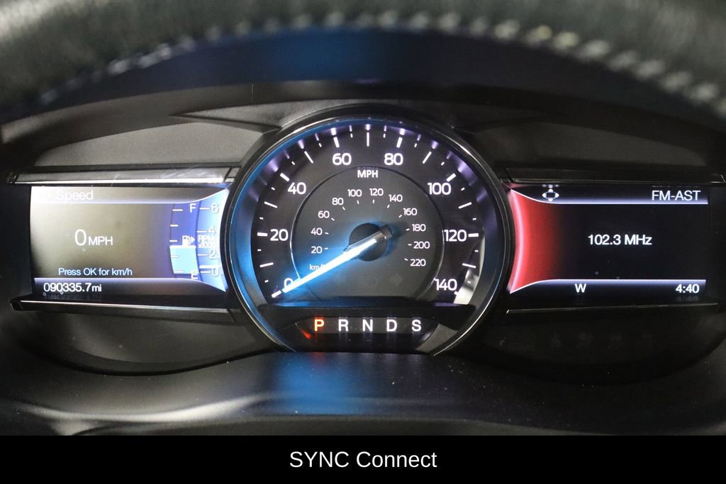 Used 2018 Ford Explorer XLT w/ Equipment Group 202A image 11