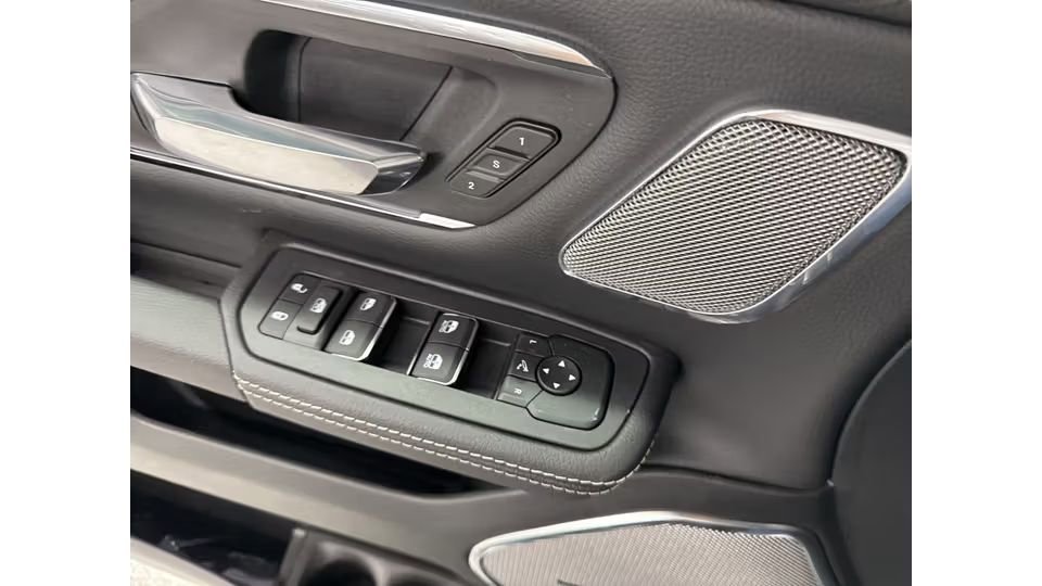 Used 2026 RAM 1500 Laramie w/ Night Edition image 8