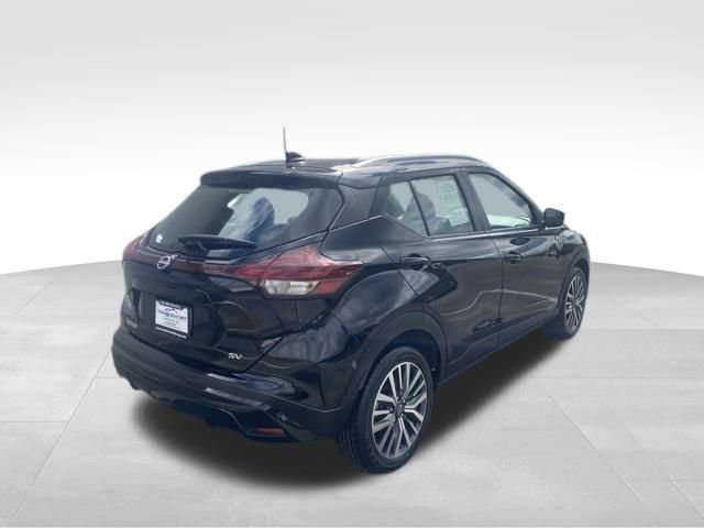 Used 2024 Nissan Kicks SV image 5