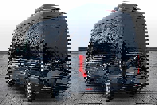 New 2025 Mercedes-Benz Sprinter 2500 image 4