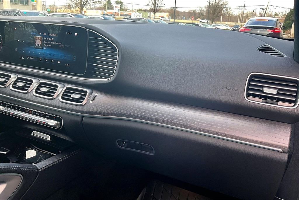 Certified 2022 Mercedes-Benz GLE 350 4MATIC image 16