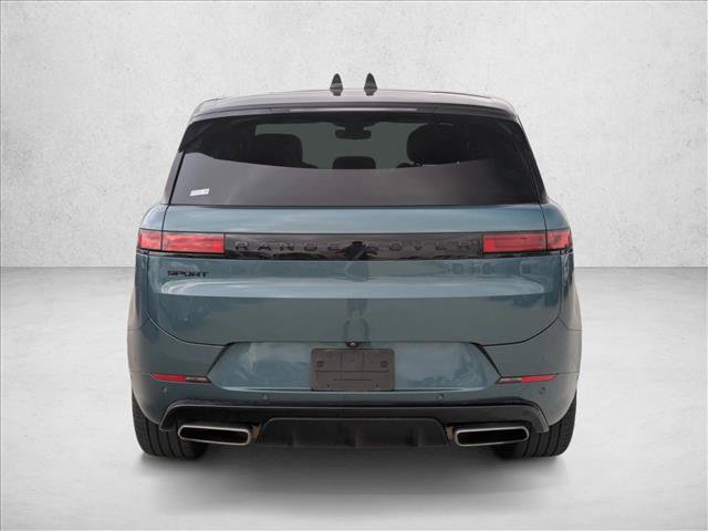 Used 2024 Land Rover Range Rover Sport Dynamic SE AWD/4WD image 6