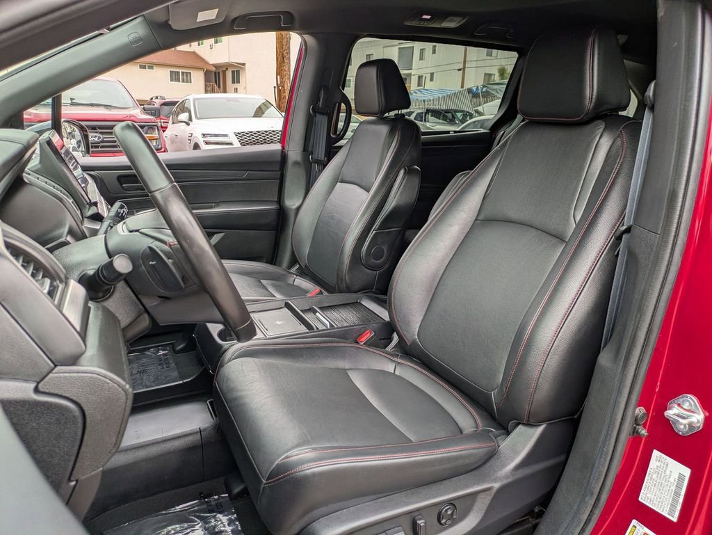 Used 2025 Honda Odyssey Sport-L image 23