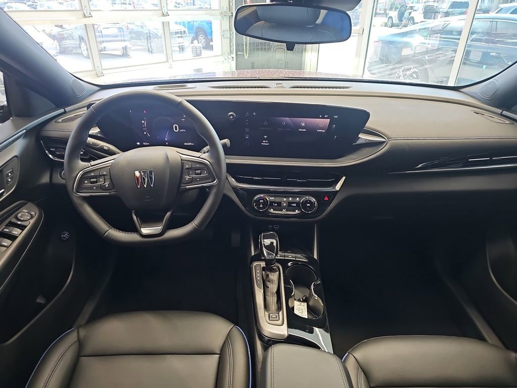 Used 2025 Buick Envista Sport Touring w/ Convenience I Package image 17