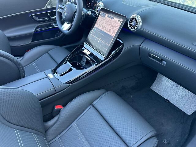 New 2025 Mercedes-Benz SL 63 AMG S e Performance 4MATIC image 17