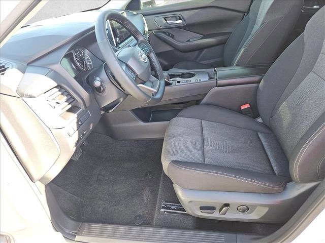 New 2026 Nissan Rogue SV image 4