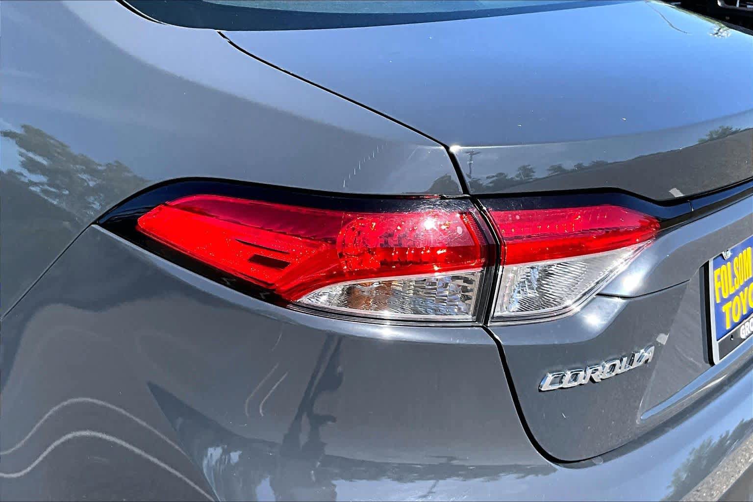 Certified 2023 Toyota Corolla LE FWD image 28