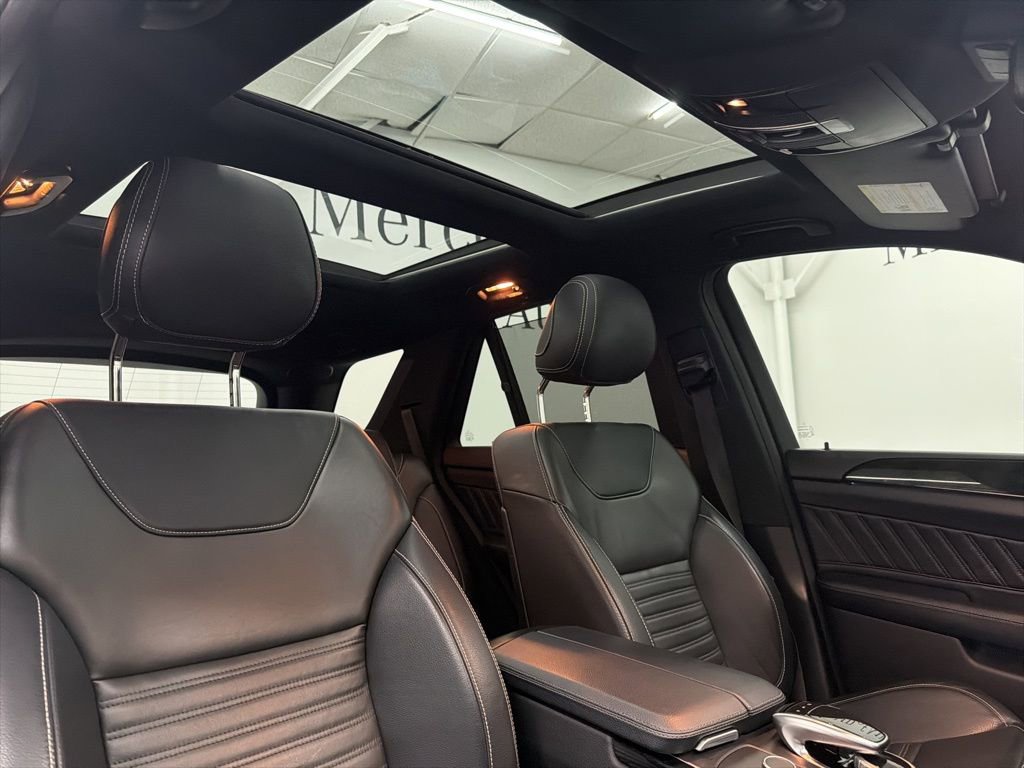 Used 2018 Mercedes-Benz GLE 43 AMG 4MATIC image 29