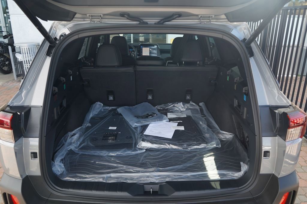 New 2026 Subaru Outback Touring XT image 11