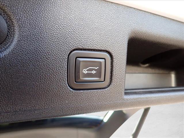 Used 2024 Chevrolet Equinox LT image 9