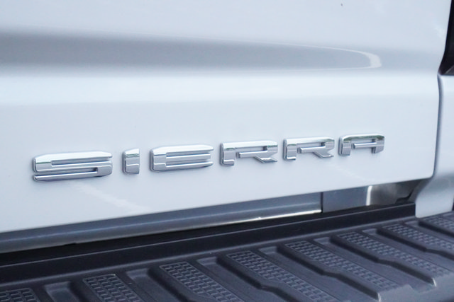 Used 2025 GMC Sierra 2500 Denali Ultimate AWD/4WD image 42