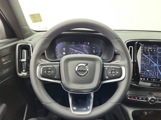 Certified 2024 Volvo XC40 Recharge Ultimate w/ Protection Package Premier image 34