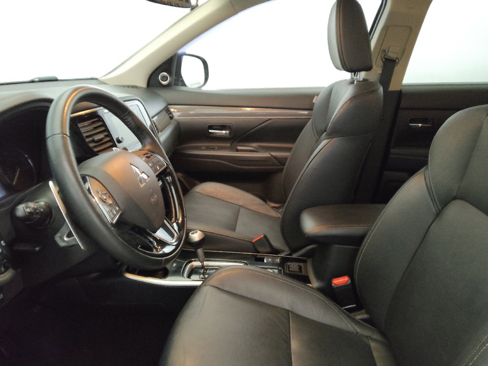 Used 2019 Mitsubishi Outlander GT AWD/4WD image 17