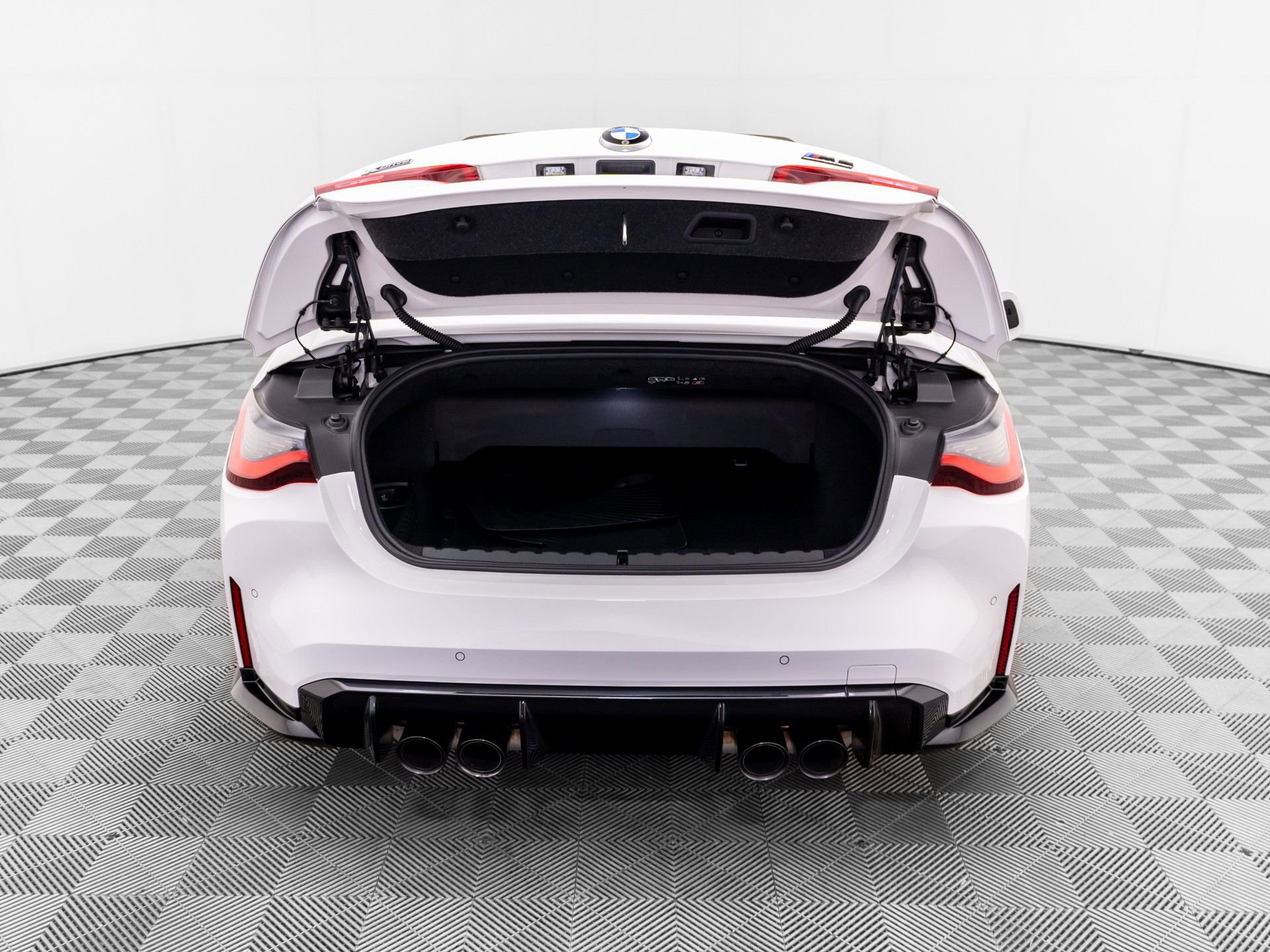 Used 2024 BMW M4 xDrive Competition AWD/4WD image 35