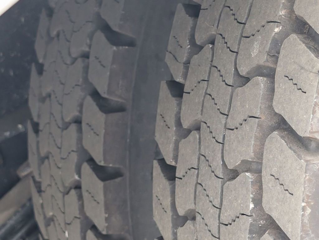 New 2025 Ford F750 2WD Regular Cab Super Duty image 18