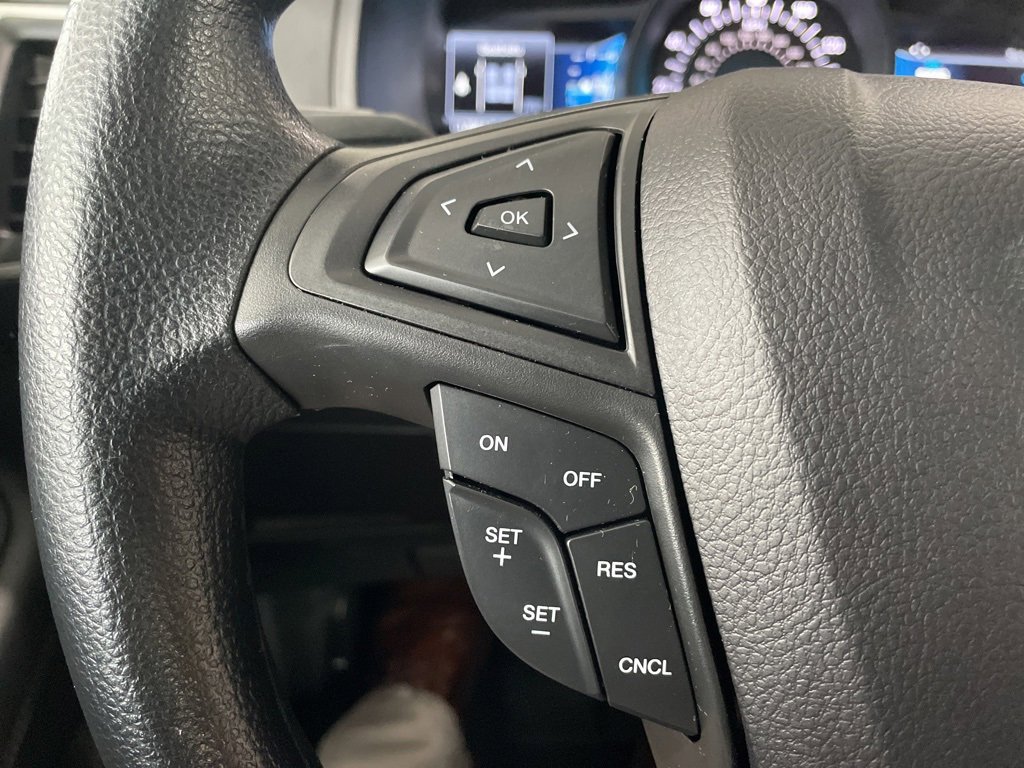 Used 2023 Ford Edge SEL image 17