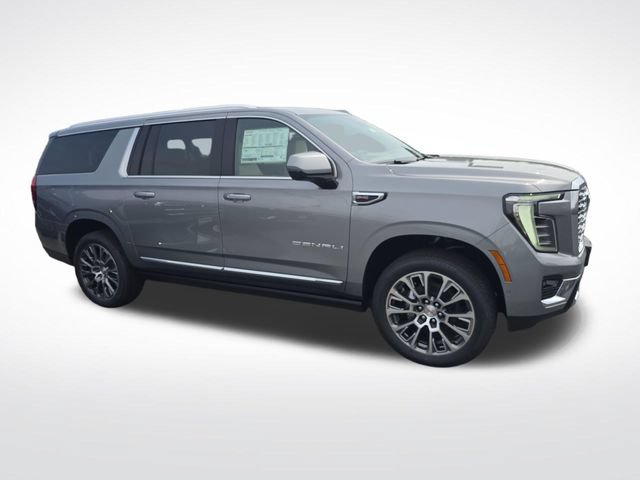 New 2026 GMC Yukon XL Denali w/ Denali Reserve Package AWD/4WD image 6