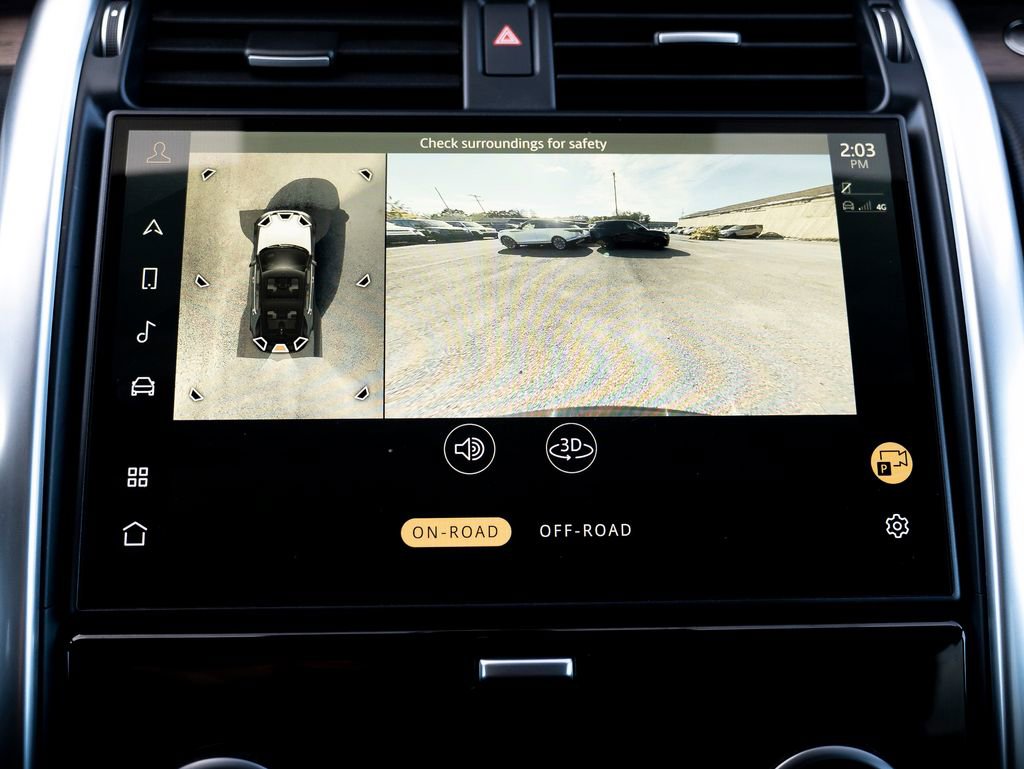 Certified 2024 Land Rover Discovery Dynamic SE image 28