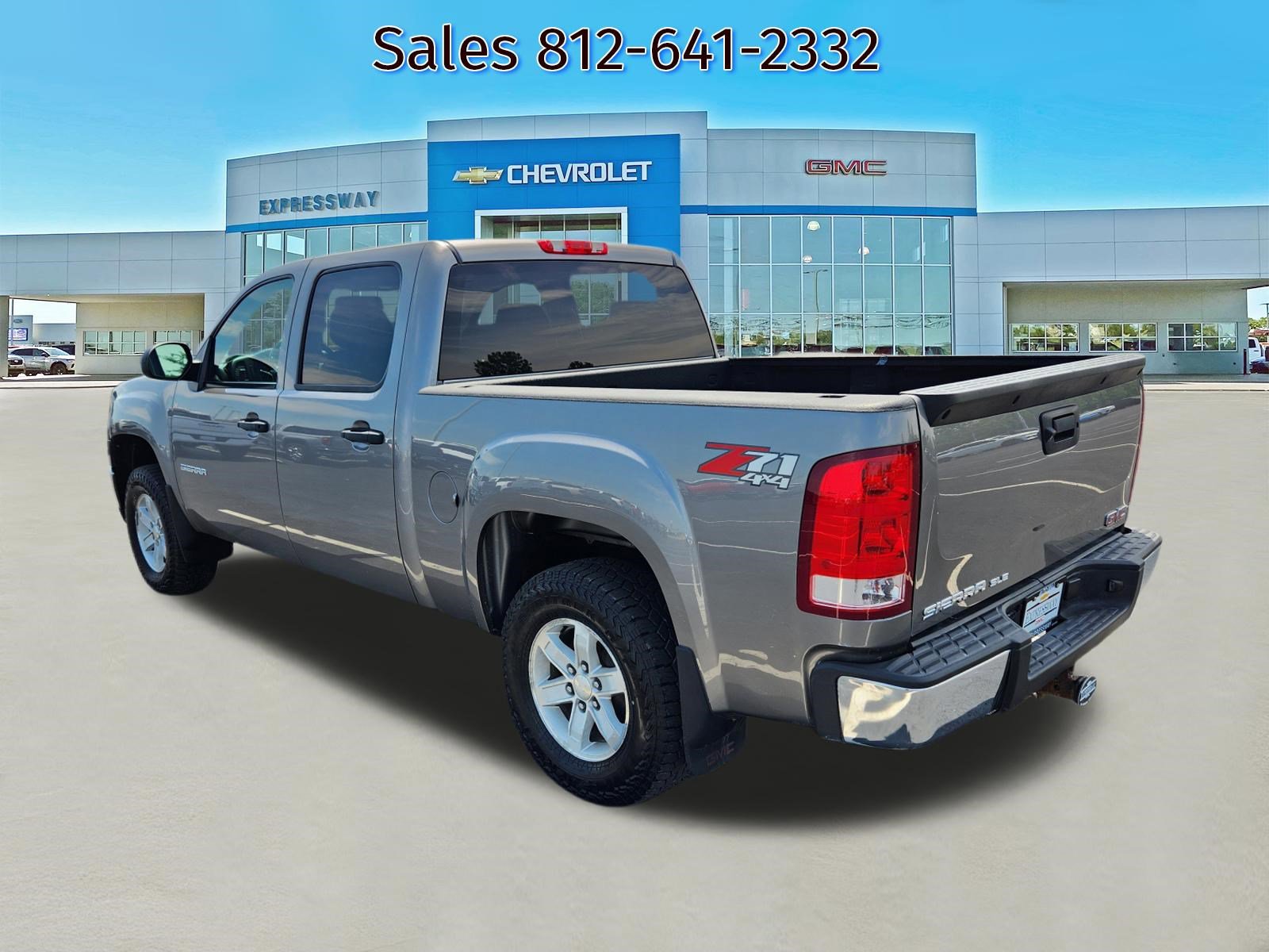 Used 2013 GMC Sierra 1500 SLE w/ Power Tech Package AWD/4WD image 5
