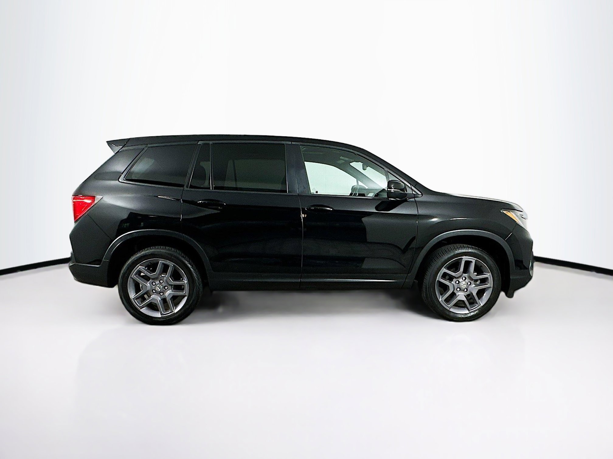 Used 2022 Honda Passport EX-L image 10