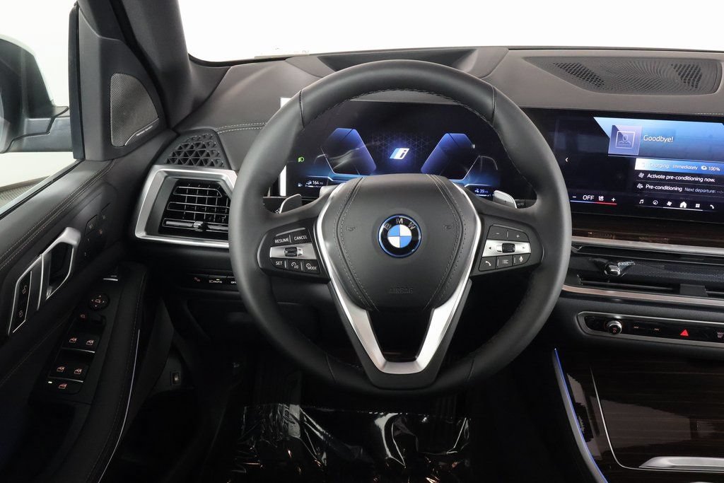 New 2026 BMW X5 xDrive50e AWD/4WD image 3