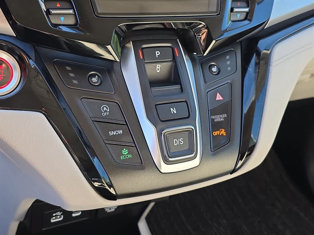 Certified 2026 Honda Odyssey Touring image 23
