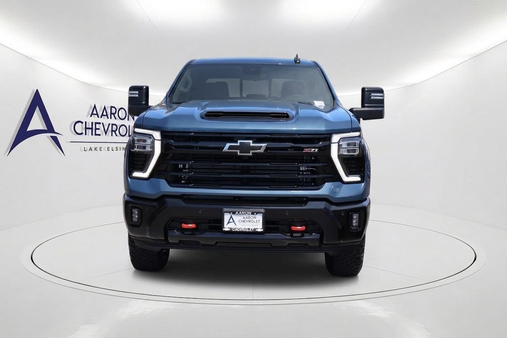 New 2026 Chevrolet Silverado 2500 LT w/ Trail Boss Package AWD/4WD image 2