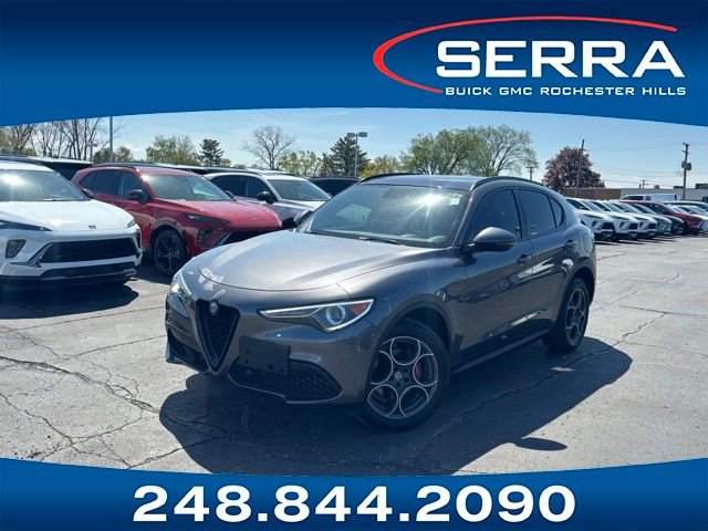 Used 2018 Alfa Romeo Stelvio Sport w/ Quick Order Package 22J Sport