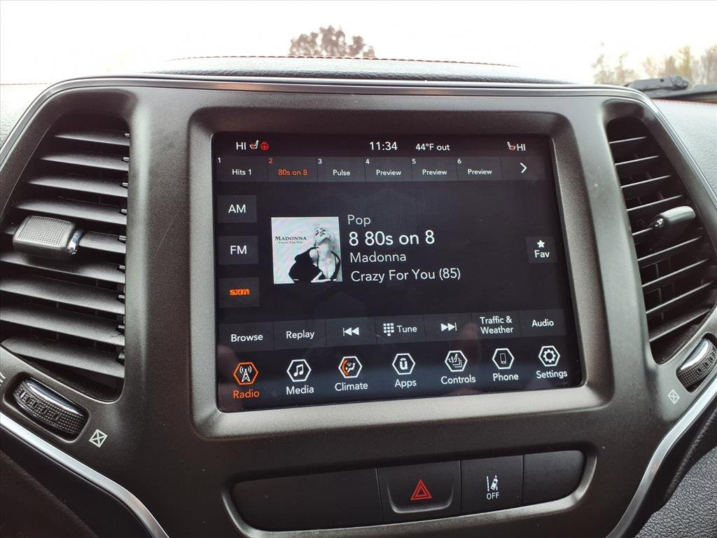 Used 2022 Jeep Cherokee Trailhawk w/ Premium Leather Package image 6