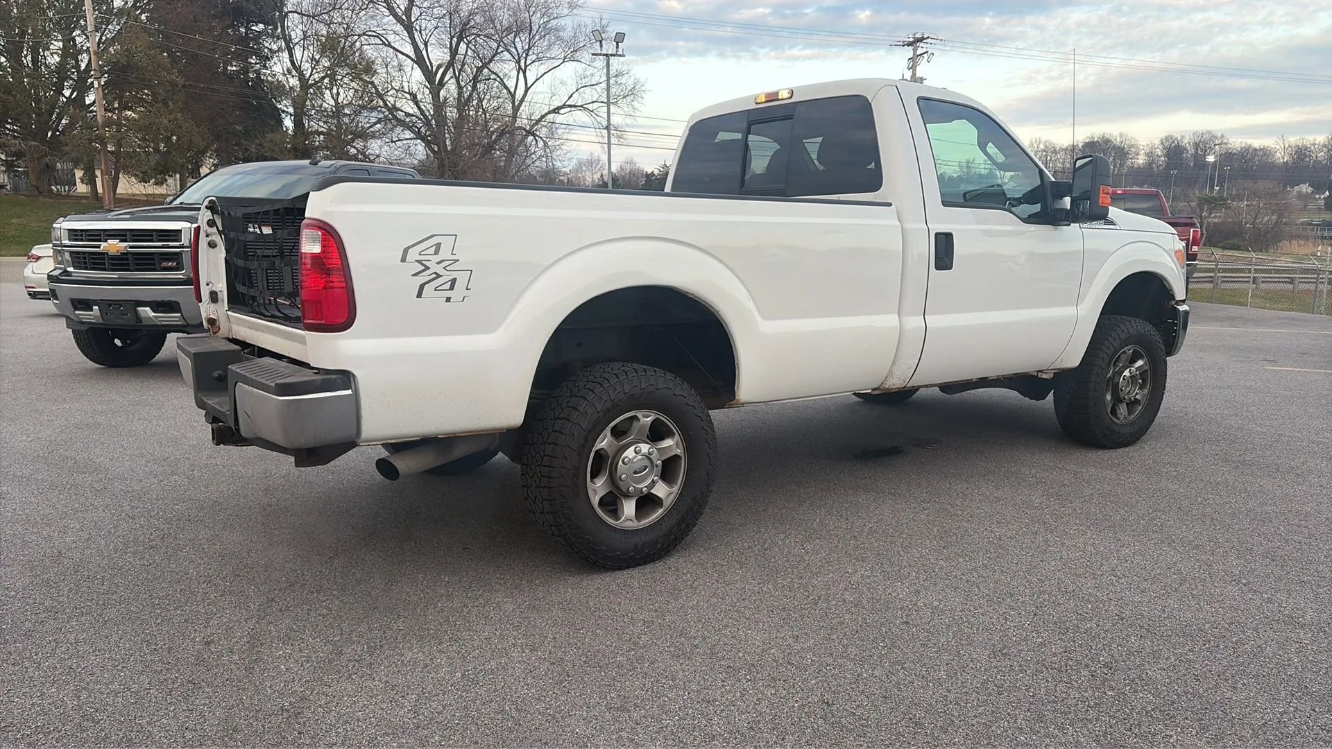 Used 2014 Ford F250 XLT w/ Snow Plow Prep Package image 10
